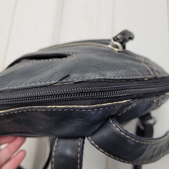 Vintage Fossil black leather backpack medium boho - Picture 7 of 10